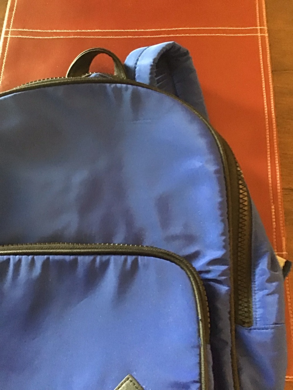 Backpack / Shoulder Bag - Picture 2 of 7